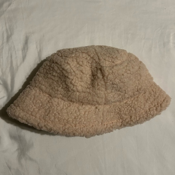 8 Other Reasons Accessories - 8 Other Reasons Cream Sherpa Bucket Hat